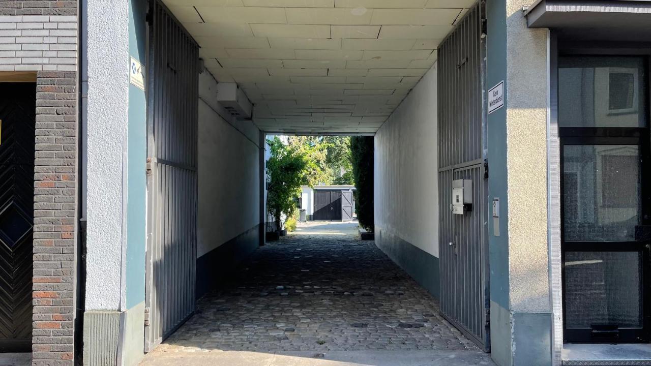 Oase Im Gruenen Hinterhof, Eg, Ruhe, Terrasse, Carport, Free Paytv, Kaffee&Tee, Fahrraeder Leilighet Duisburg Eksteriør bilde